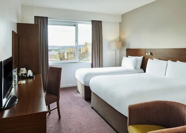 غرفة سوبيريور بسريرين منفصلين، Leonardo Hotel Bradford 4/6
