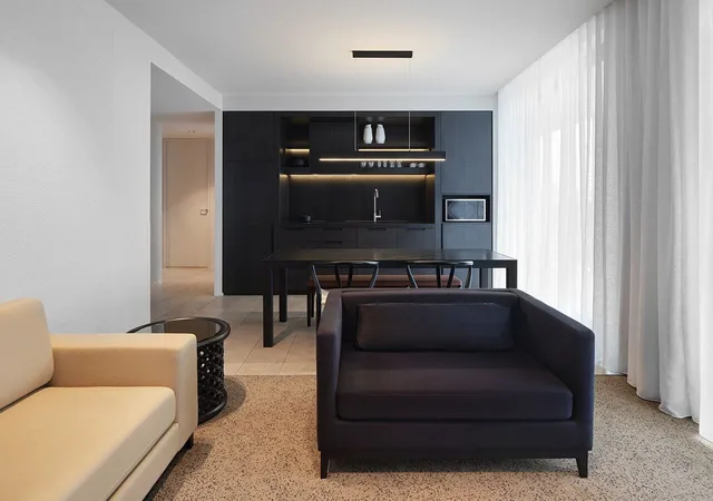 Two Bedroom Luxury Apartment، Burbury Hotel & Apartments 11/12