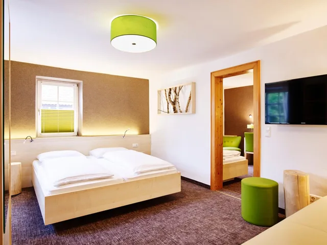 جناح بغرفتي نوم، Das Grune Hotel Zur Post - 100 Bio 4/10