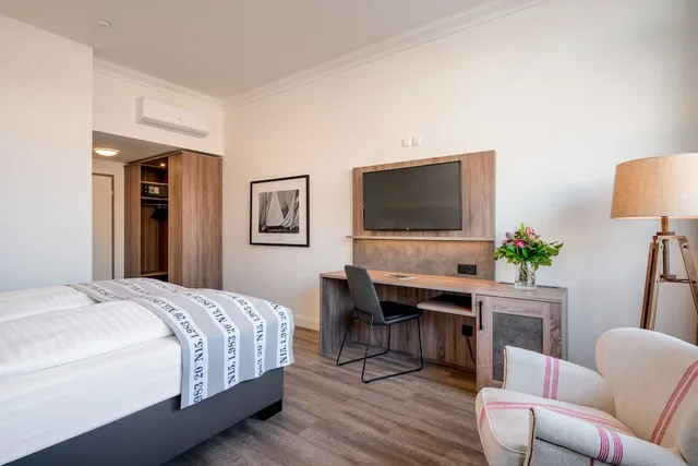 غرفة كلاسيكية مفردة بسرير فردي، Hotel Yachtclub 2/7