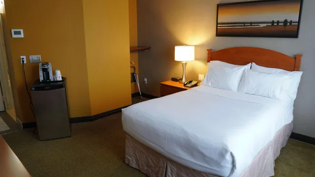 غرفة، Radisson Hotel Montreal Airport 3/6