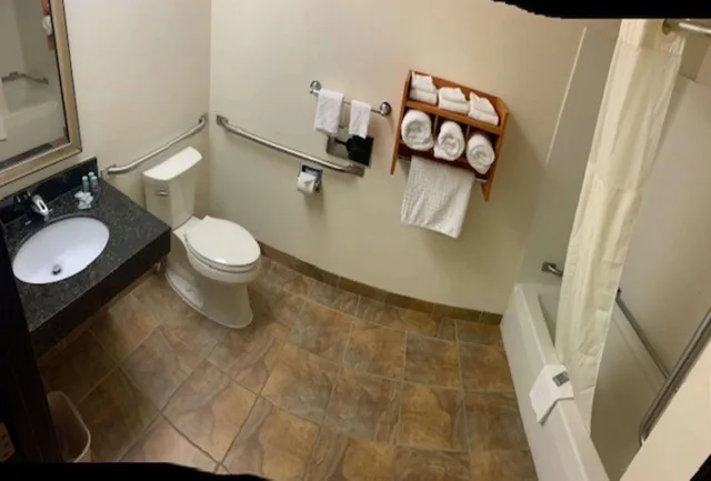غرفة بسرير مزدوج لذوي الإعاقة، Best Western Davison Inn 5/6