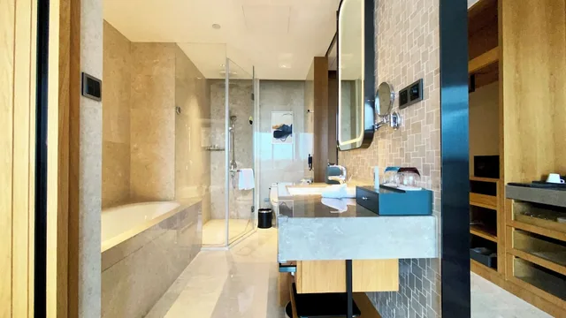 جناح بسرير فردي بإطلالة على البحيرة بغرفة نوم واحدة، Crowne Plaza Huzhou 5/6