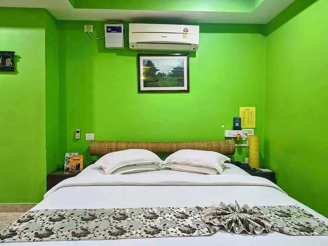 غرفة تنفيذية بسرير كينج، Rains Inn 3/10