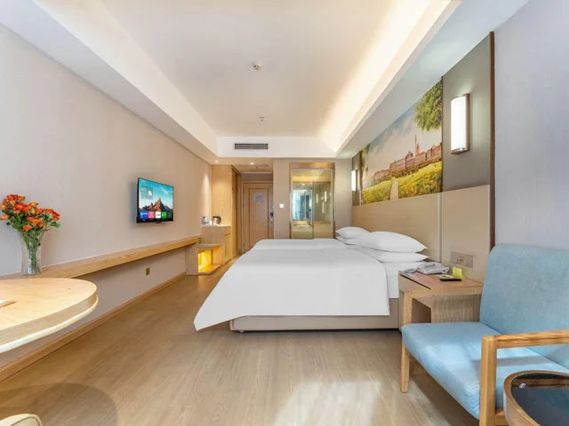 Deluxe, Twin Beds, with View, Vienna Hotel (Shenzhen Huaqiang North) 1/1