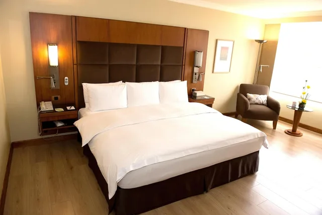Swiss, King Bed، Swissotel Quito 4/5