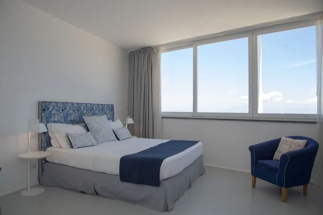 غرفة سوبيريور بسرير مزدوج بإطلالة على البحر، Suite Time Capri Villa La Pergola 5/10