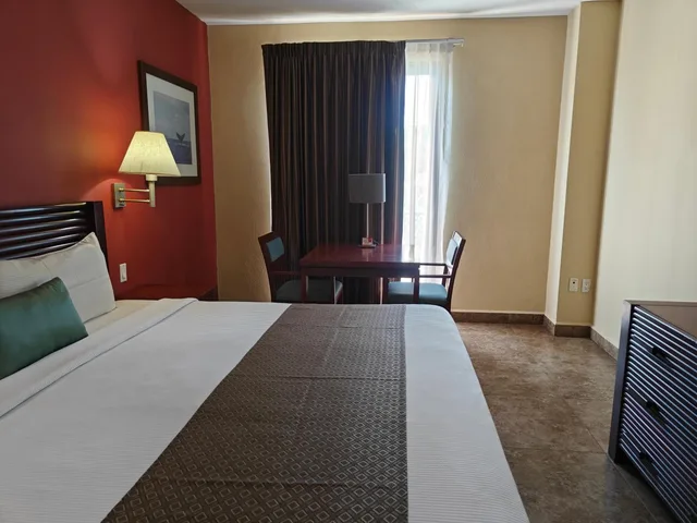 غرفة بسرير كينج، Seven Crown La Paz Centro Historico 1/10