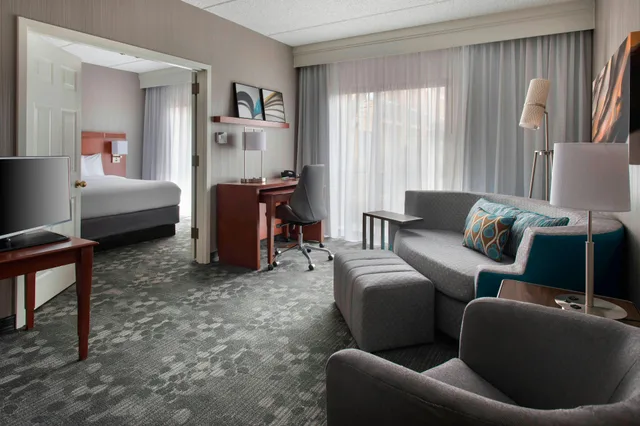 جناح، Courtyard Fishkill by Marriott 1/1