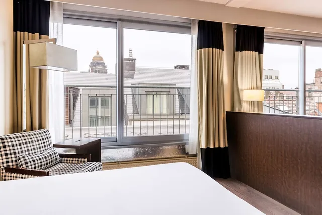 غرفة سوبيريور بسريرين منفصلين، Hotel NH Brussels Stephanie 3/7
