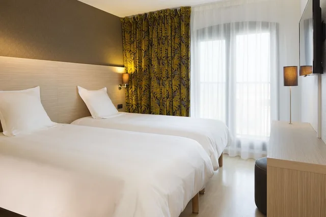 غرفة كومفورت بسريرين منفصلين، Escale Oceania St Malo 1/3