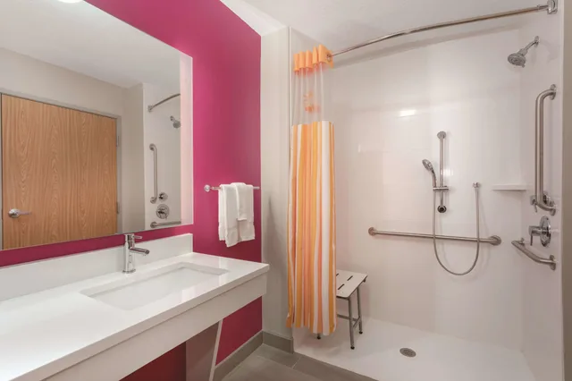 room, 2 queen beds, accessible, La Quinta Inn and Suites by Wyndham South Jordan 3/3