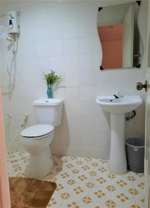 غرفة قياسية بسريرين منفصلين في الملحق، Conrada's Place Hotel And Resort 6/6