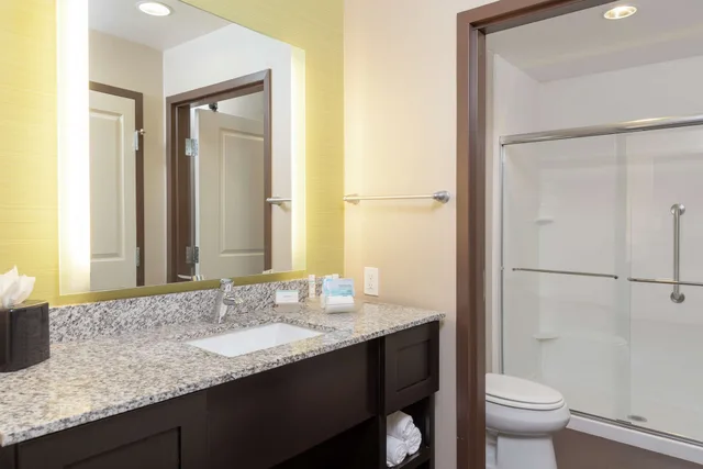 جناح بسريرين كوين، Homewood Suites by Hilton Columbus/Polaris, OH 5/8