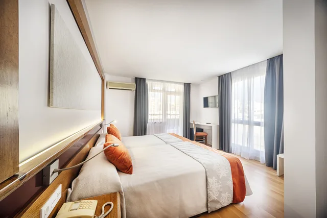 Premium, Double or Twin Bed, Obal Urban Hotel 9/10