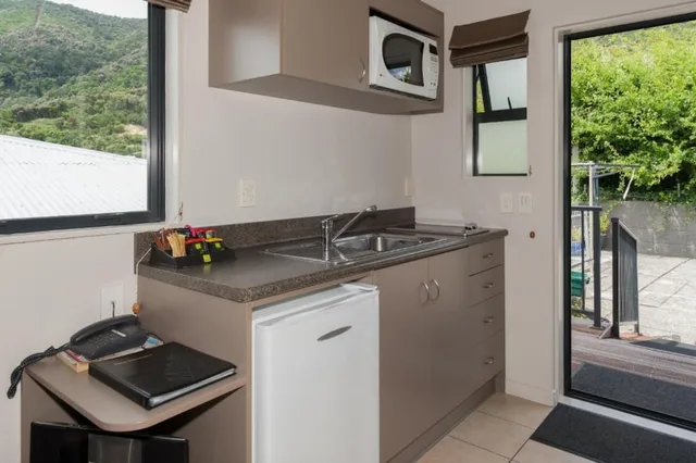 غرفة بانورامية بسرير مزدوج أو سريرين منفصلين بإطلالة على البحر، Harbour View Motel 8/8
