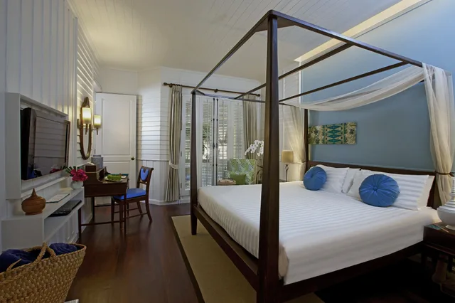 غرفة سوبيريور بسرير كينج بشرفة، OUTRIGGER Koh Samui Beach Resort 7/10