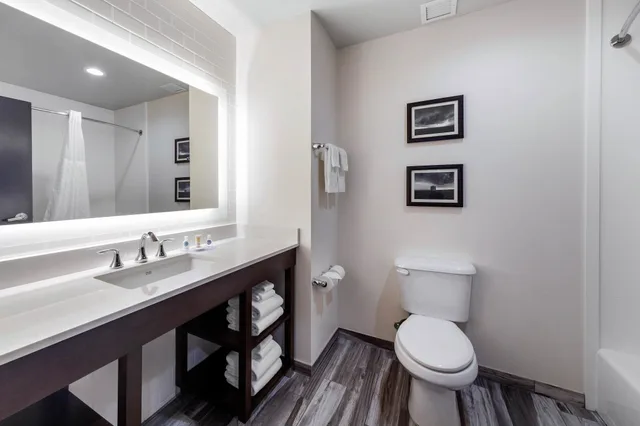 غرفة بسريرين كوين لذوي الإعاقة، Comfort Inn And Suites Oklahoma City South I 35 5/8