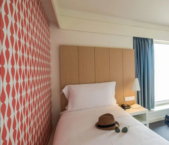 غرفة مفردة بسريرين منفصلين، STAY HOTEL PORTO CENTRO TRINDADE 1/7