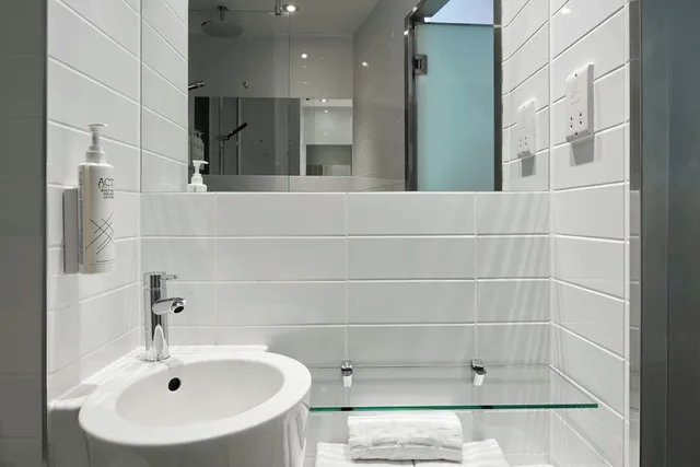 غرفة قياسية بسرير مزدوج، Sleeperz Hotel Dundee 8/10
