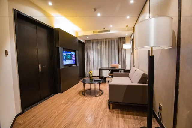 Ramada Shanghai Songjiang، Songjiang 17/30