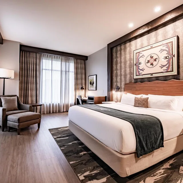 Tower, King Bed، Choctaw Landing Casino & Resort, Trademark Coll by Wyndham 1/4