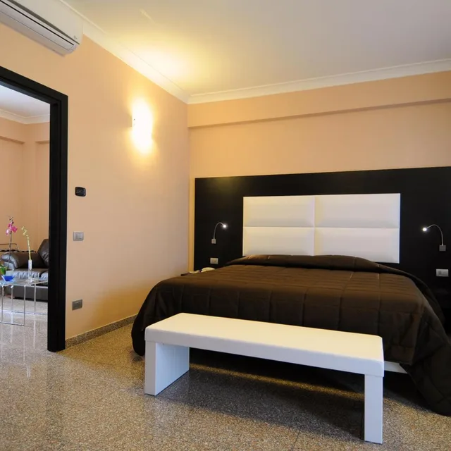 غرفة ديلوكس بسرير مزدوج، Hotel Euro House Suites 9/10