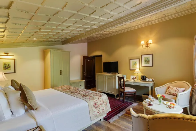 غرفة ملكية، Naini Retreat Hotel 2/2