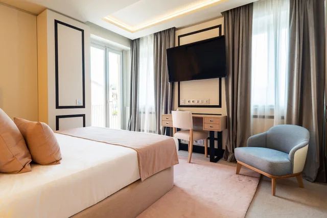 جناح جونيور بسرير كينج بشرفة مع أريكة، Room Mate Gran Filippo, Rome Fontana di Trevi 3/8