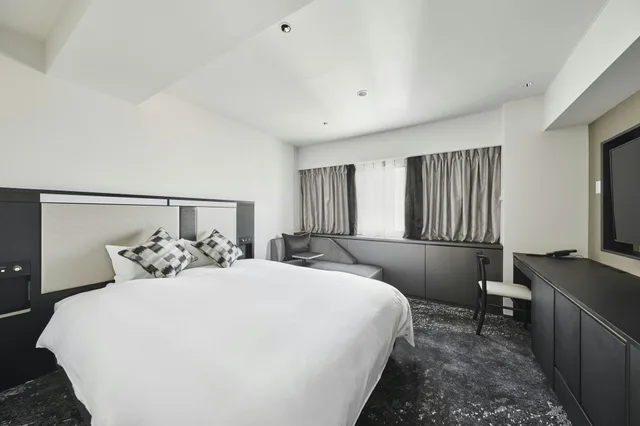 غرفة سوبيريور بسرير مزدوج، Cross Hotel Osaka 1/1