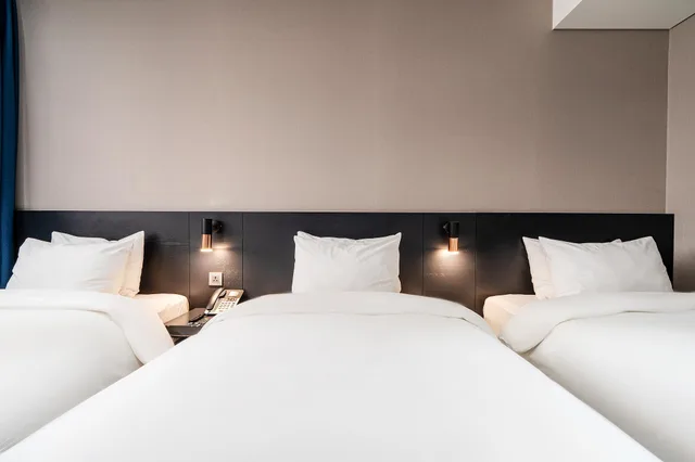 غرفة ثلاثية بثلاثة أسرّة، Rivertain Hotel Gyeongju 2/2