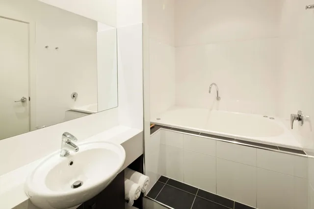 جناح بسرير كينج، Ballarat Suites 2/2