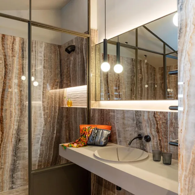 So Chic, Suite, King Bed، Yndo Hotel 10/10