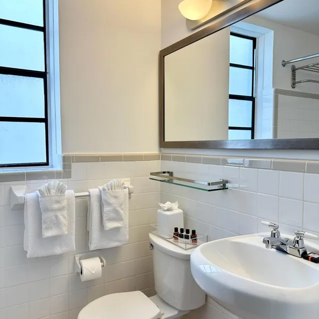 Room, King Bed, Ocean Front، Avalon 10/10