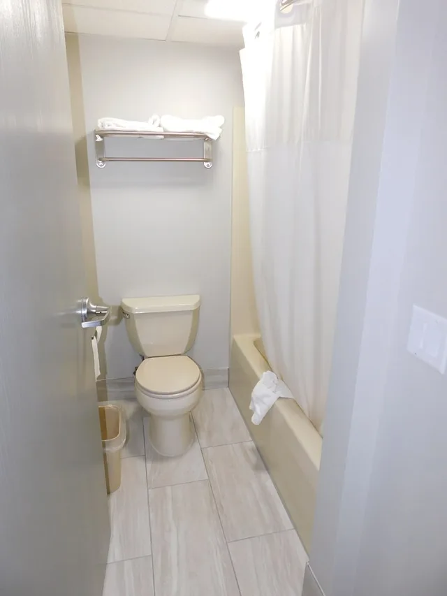 غرفة قياسية بسرير كوين، Days Inn by Wyndham Effingham 7/8