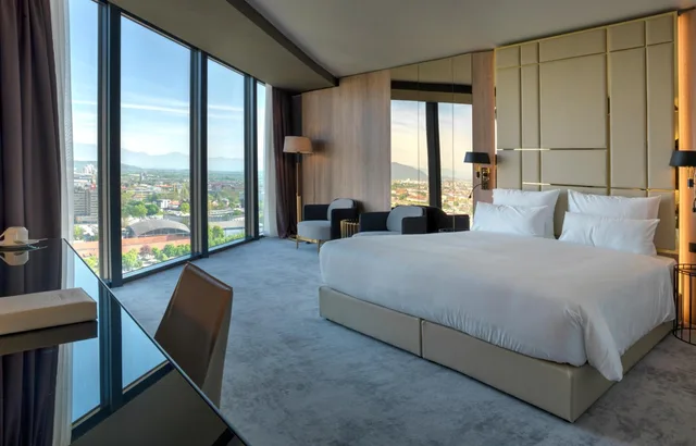 غرفة بريميوم بسريرين منفصلين، Grand Plaza Hotel And Congress Centre 1/1