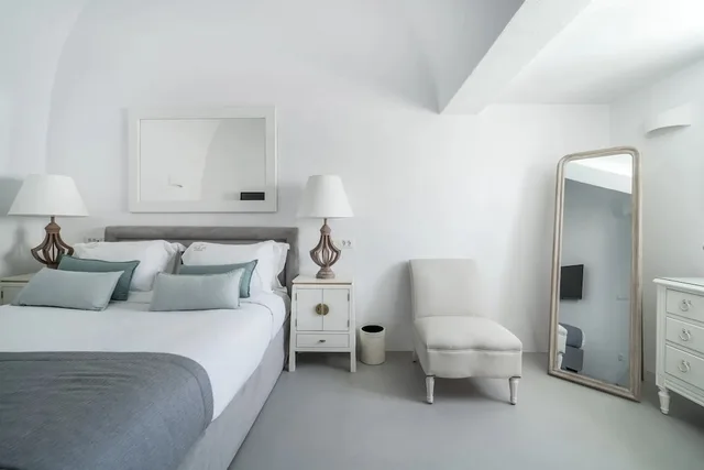 استوديو بسرير كينج وسرير فردي بشرفة بغرفتي نوم مع أريكة، Aqua Luxury Suites 3/8
