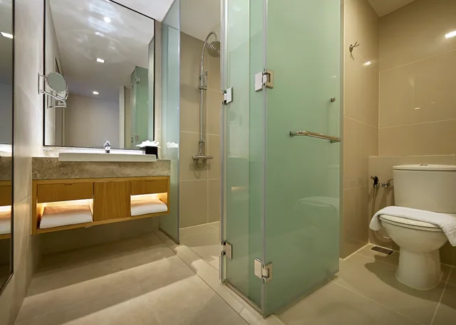 Ansa Executive Quad Room، ANSA Hotel Kuala Lumpur 2/3