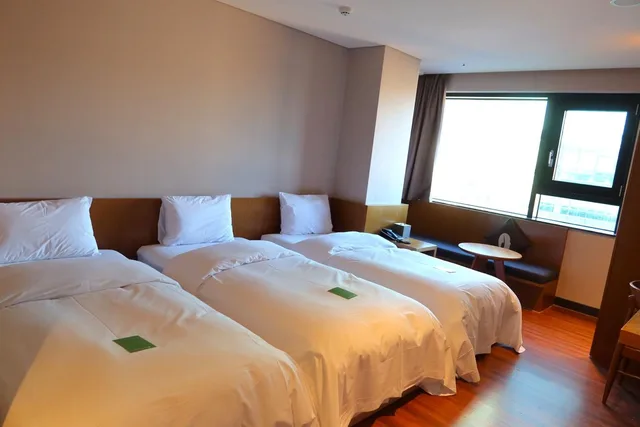 غرفة سوبيريور ثلاثية بثلاثة أسرّة، Hotel The Designers Seoul Station 1/3