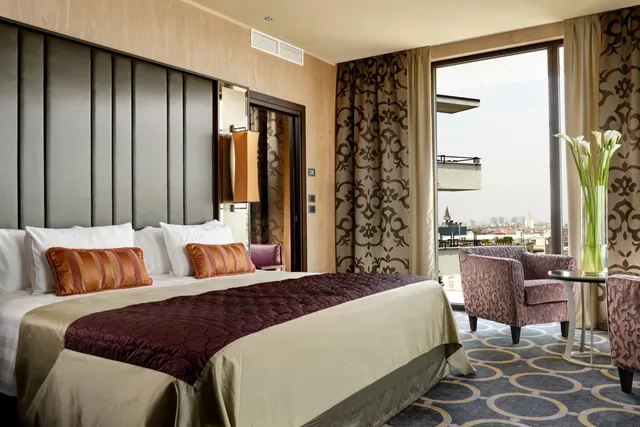 Executive, Suite, Duomo View، Uptown Palace 1/6
