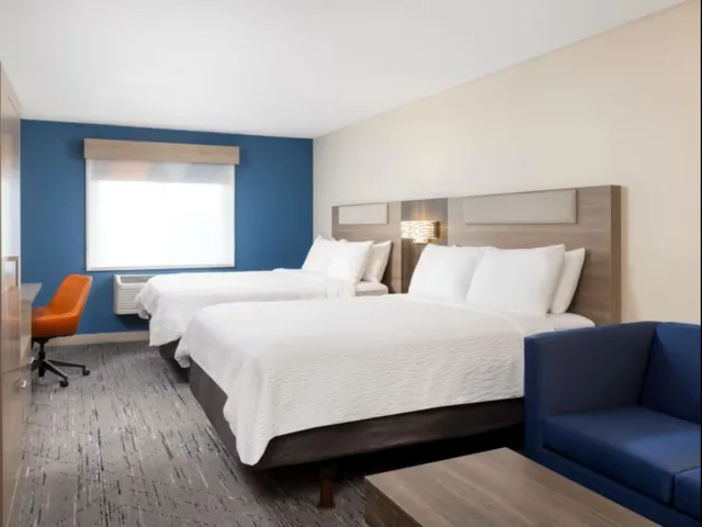 غرفة بسريرين كوين لذوي الإعاقة، Holiday Inn Express Portland South - Lake Oswego 1/4