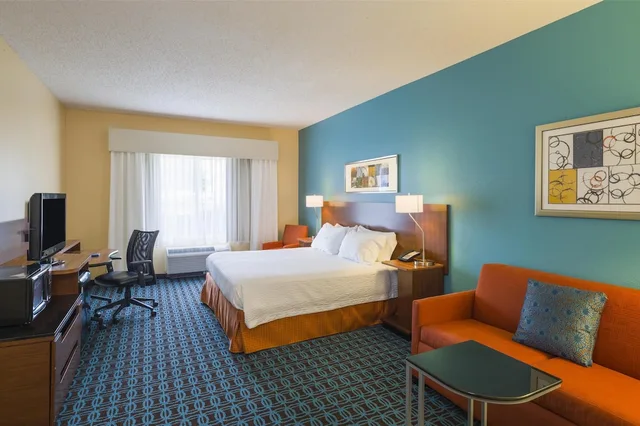 غرفة قياسية بسرير كينج، Best Western Allentown Bethlehem Lehigh Valley Inn & Suites 2/3