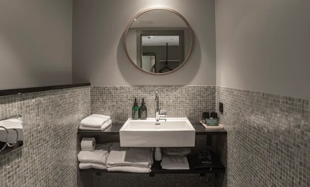 غرفة كبيرة بشرفة، Hotel Norge By Scandic 4/4