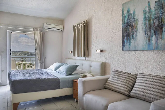 استوديو بسرير كوين وسرير فردي بإطلالة على البحر، Panorama Fanari Studios Apartments 9/10