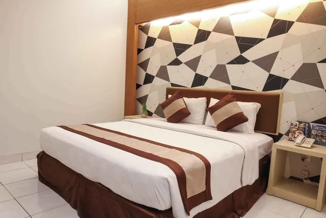 غرفة سوبيريور بسرير كوين، Hotel 88 Jakarta - Mangga Besar VIII 3/5