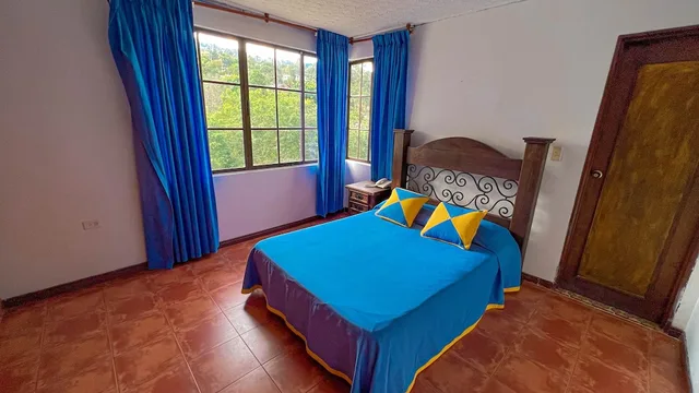 غرفة قياسية بسرير مزدوج، Hotel El Molino Dapa Cali 1/3