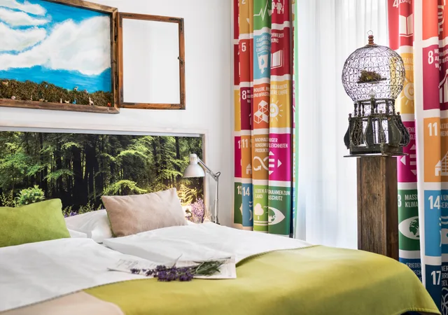 غرفة اقتصادية ثلاثية، Boutiquehotel Stadthalle 1/3
