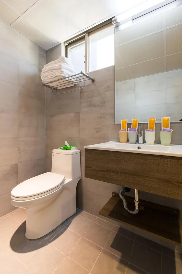 غرفة قياسية بسريرين منفصلين، Traveller Inn Mido Hotel 5/6