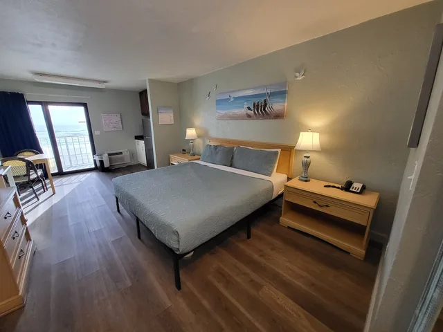 Standard, King Bed, Ocean Front, Kitchenette، Beachside Hotel 1/10