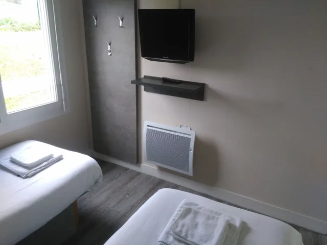 غرفة بسريرين منفصلين، Fasthotel Le Mans 6/7